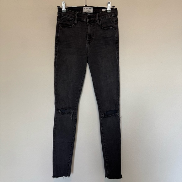 Frame Denim Denim - Frame Denim Le High Skinny Washed Black Distressed Skinny Jeans